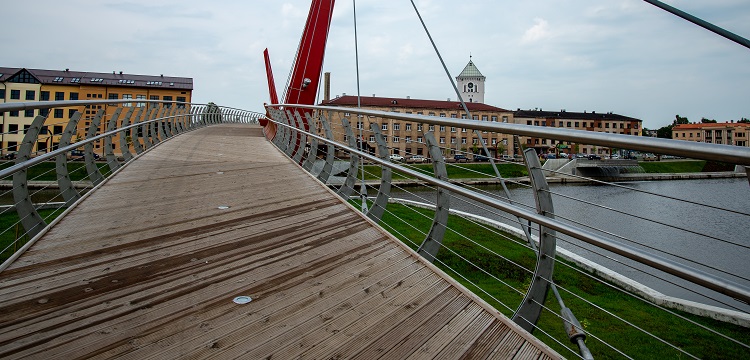 玩具檢測(cè)童車檢測(cè)兒童箱包檢測(cè)兒童鞋子檢測(cè)?兒童玩具檢測(cè)中不能忽視的問題?健明迪